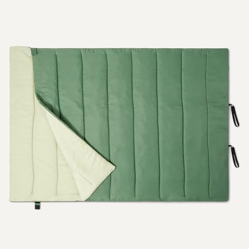 Amazon Basics Sleeping Bags for Adults, Camping Essentials, 3 Season Warm & Cool Weather
