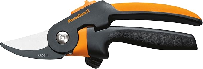 Fiskars PowerGear2 Softgrip Pruner for Branches, Optimizes Cutting Power and Leverage, Rust-Resistant Low-Friction Blade Coating for Smooth Cuts, Yard & Garden Tools