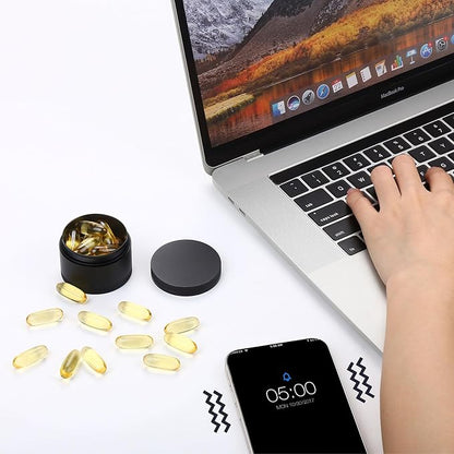 Portable Metal Pill Case, Single Waterproof Daily Pill Box for Travel, Pill Container, Aluminium Alloy Round Pill Box Organizer Pill Holder for Medicine Vitamin Fish Oils Big Size
