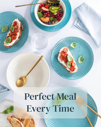Stoneware Dinnerware Set for 8 People HYGGE 32-Piece - Elegant Scandi Design - Premium Dish Set - Bowl and Plate Set - Tableware for 8 People in a Ribbed Design - Pure Living in Green