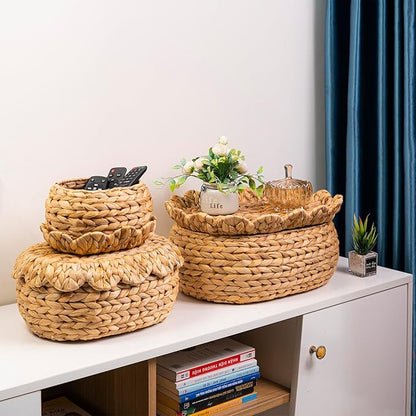 Set of 3 Wicker Storage Baskets with Lid - Decorative Handwoven Rattan Baskets for Organizing, Small Hyacinth Storage Boxes with Scalloped Edges, Natural Woven Storage Bins with Lids (Water Hyacinth)